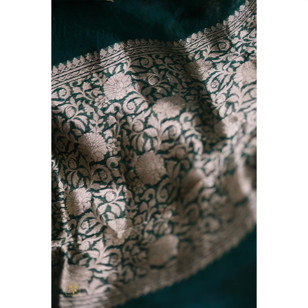 Gulnaar-Banarasi-Organza-Saree