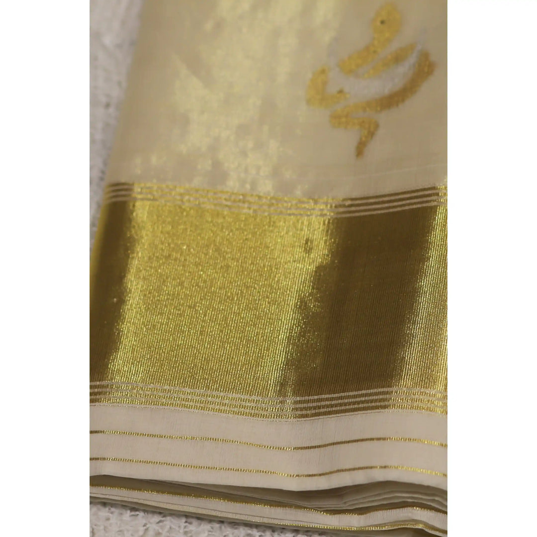 Serenelle-Balaramapuram-Kasavu-Cotton-Saree-with-Tissue-Pallu-and-Zari-Border