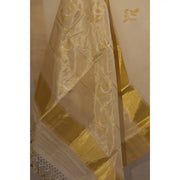 Serenelle-Balaramapuram-Kasavu-Cotton-Saree-with-Tissue-Pallu-and-Zari-Border