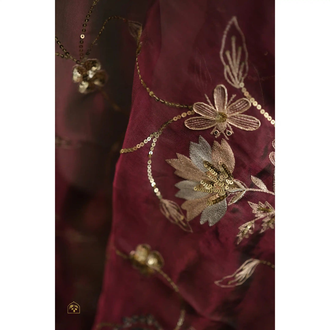 Shyamangi-Tissue-Saree-with-Aari-and-Sequin-Embroidery